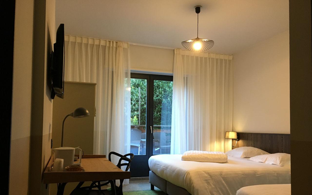 תאן Hotel Restaurant Au Floridor מראה חיצוני תמונה
